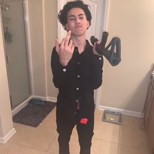 Meet your Posher, Ron